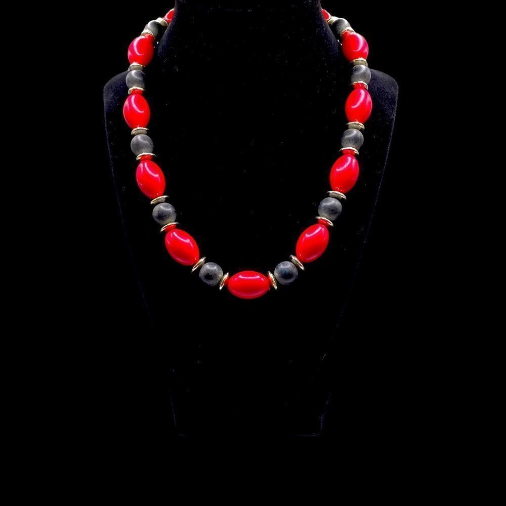 𝅺beaded Necklace